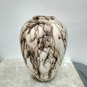 Medium Horse Hair Vase or Jar